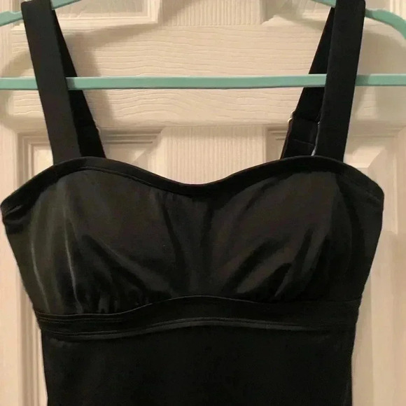 ATHLETA Pura Dress Black Strappy Fitted Cups Adjustable Straps - Picture 3 of 12